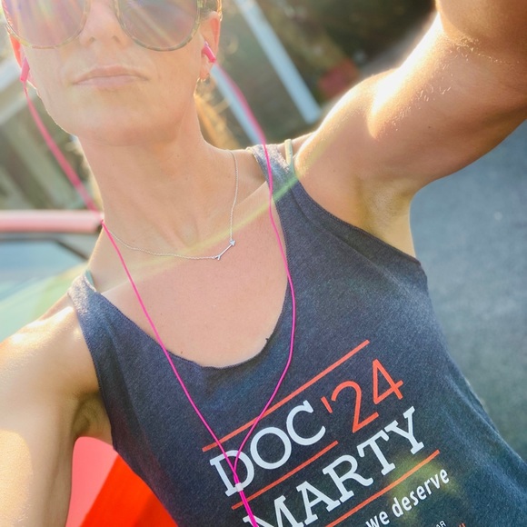 Meet your Posher, Gina - Picture 6 of 6